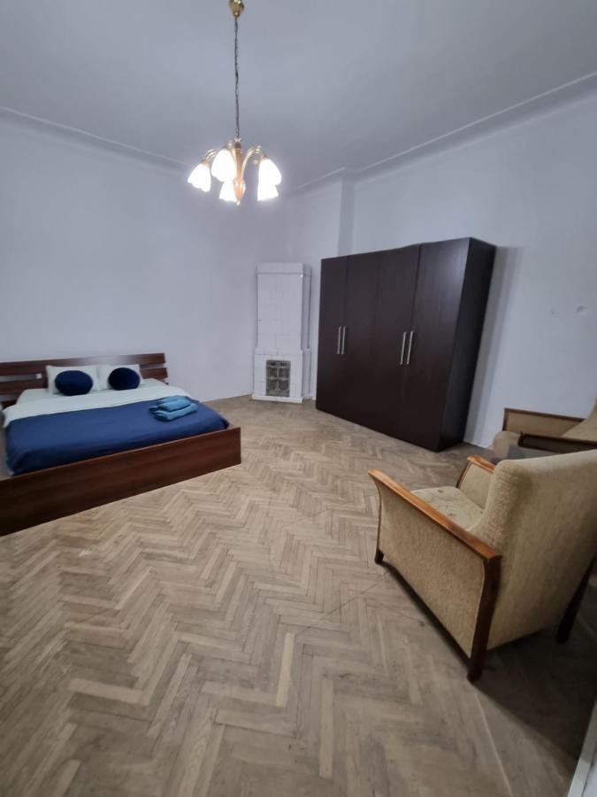 Nocleg W Centrum Czestochowy Nmp32 Çestohova Dış mekan fotoğraf