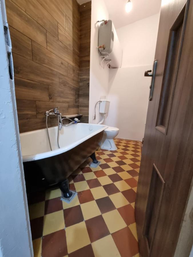 Nocleg W Centrum Czestochowy Nmp32 Çestohova Dış mekan fotoğraf